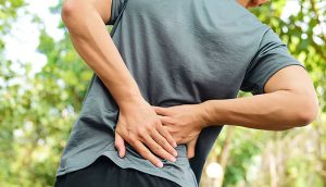 Đau nhức xương khớp cản trở nhiều hoạt động thường ngày