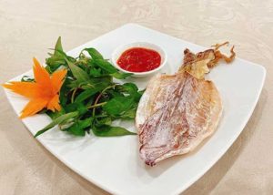 Ăn mực khô có tốt không? Lợi ích và giá trị dinh dưỡng của việc thưởng thức