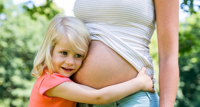 Phụ nữ mang thai và trẻ em là đối tượng dễ gặp phải tình trạng khó thở nhất